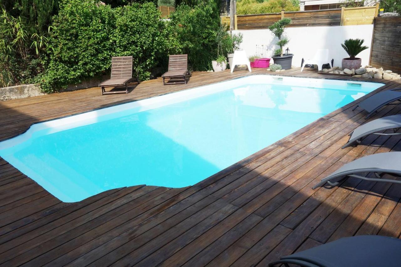 Villa Pont De L'Arc A Aix Avec Piscine Au Calme 92 M2 เอ็ก-ซอง-โพรวองซ์ ภายนอก รูปภาพ